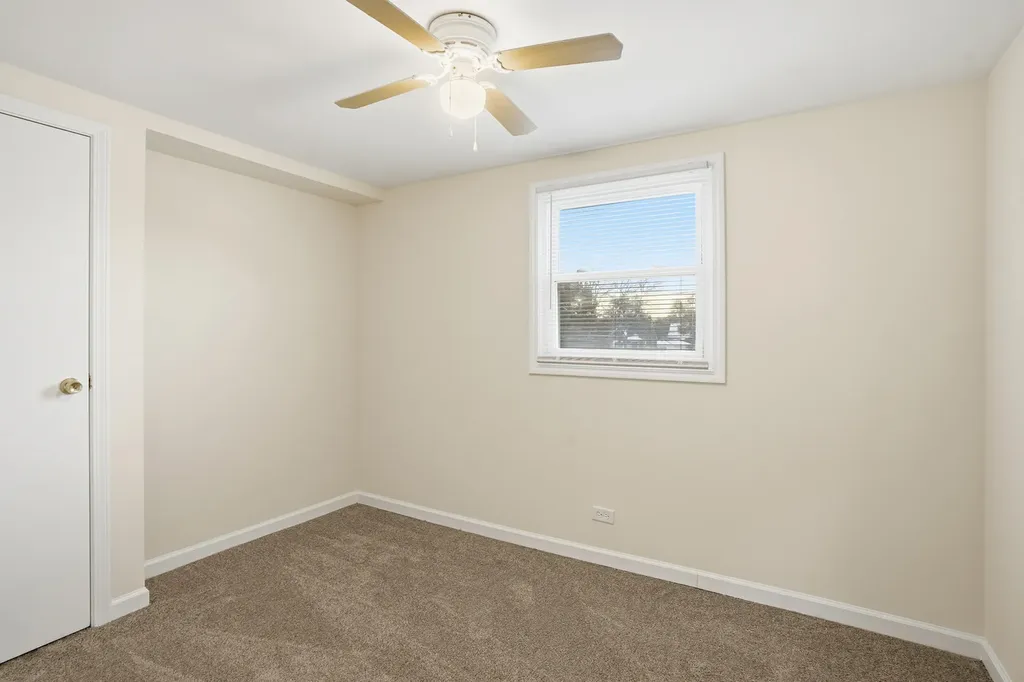 11056 South State Line Road Chicago IL 60617