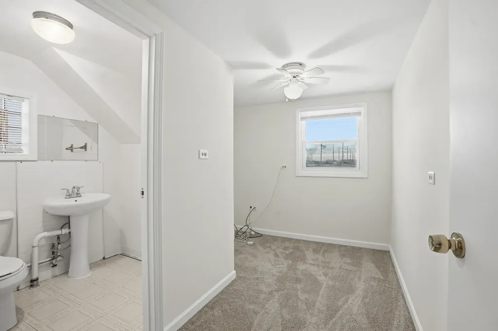 11056 South State Line Road Chicago IL 60617