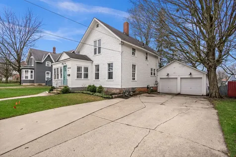 412 West High Street Sycamore IL 60178