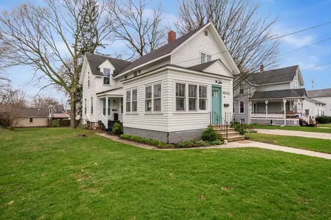412 West High Street Sycamore IL 60178