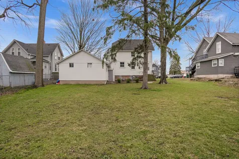 412 West High Street Sycamore IL 60178