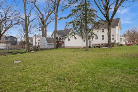 412 West High Street Sycamore IL 60178