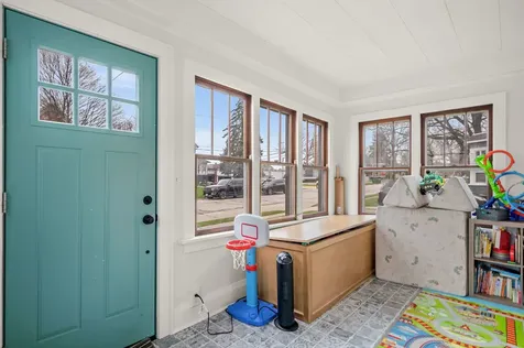 412 West High Street Sycamore IL 60178
