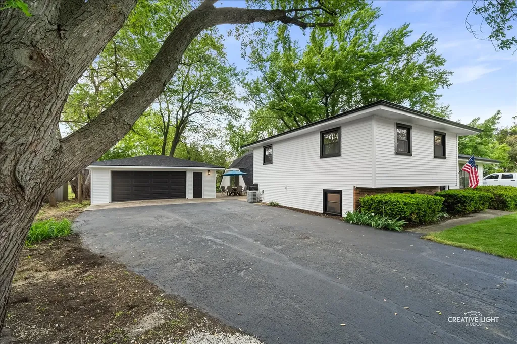 5S464 Sherman Avenue Naperville IL 60563