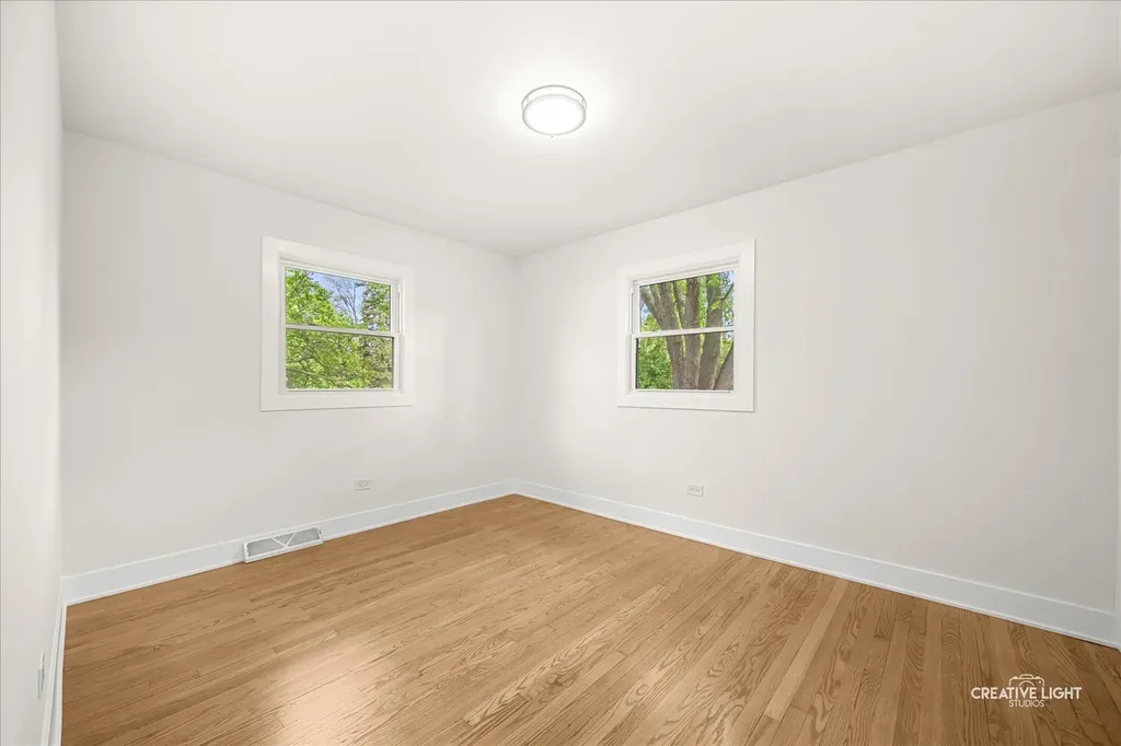 5S464 Sherman Avenue Naperville IL 60563
