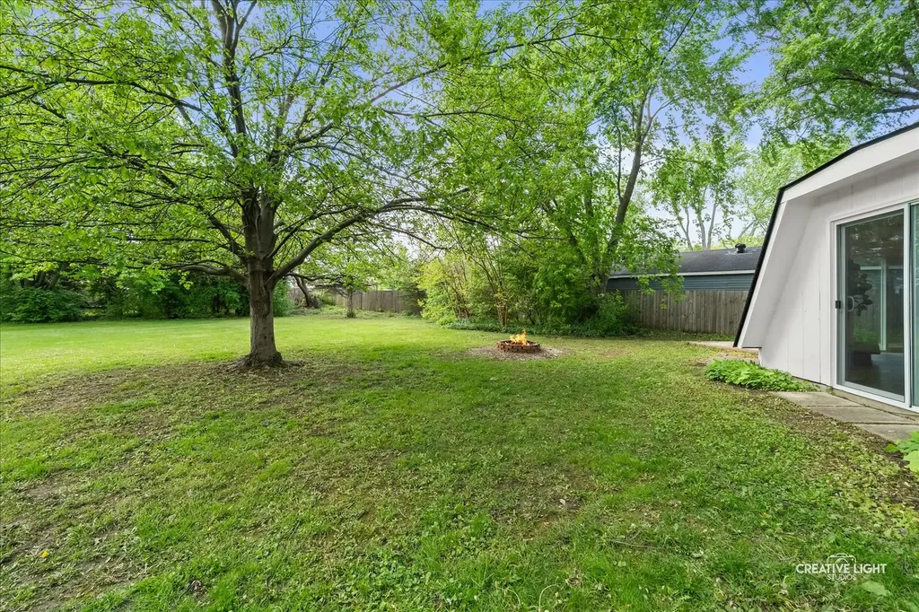 5S464 Sherman Avenue Naperville IL 60563
