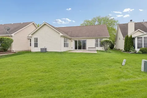 20976 West Olive Street Plainfield IL 60544
