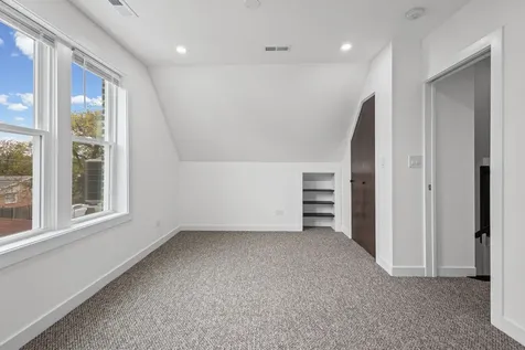 5652 South Shields Avenue Chicago IL 60621