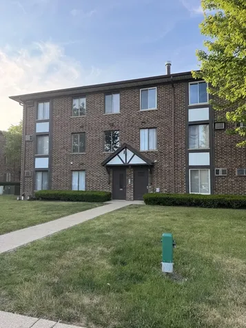 13 Crestview Lane Vernon Hills IL 60061