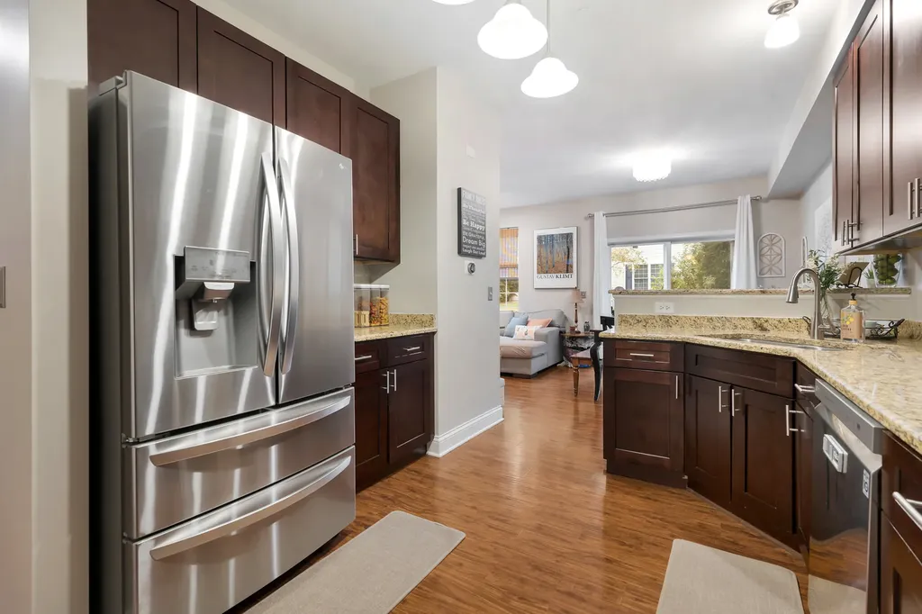 10009 Cummings Street Huntley IL 60142