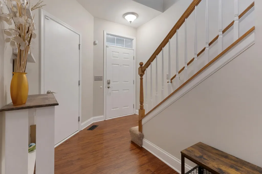 10009 Cummings Street Huntley IL 60142