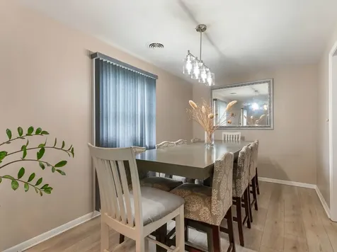 1050 South Nelson Avenue Kankakee IL 60901