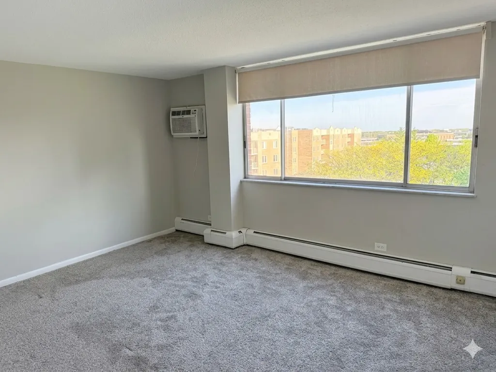 2211 South Stewart Avenue Lombard IL 60148