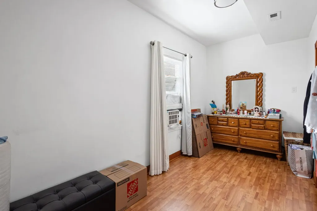 2101 West 51st Street Chicago IL 60609