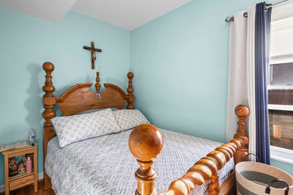 2101 West 51st Street Chicago IL 60609