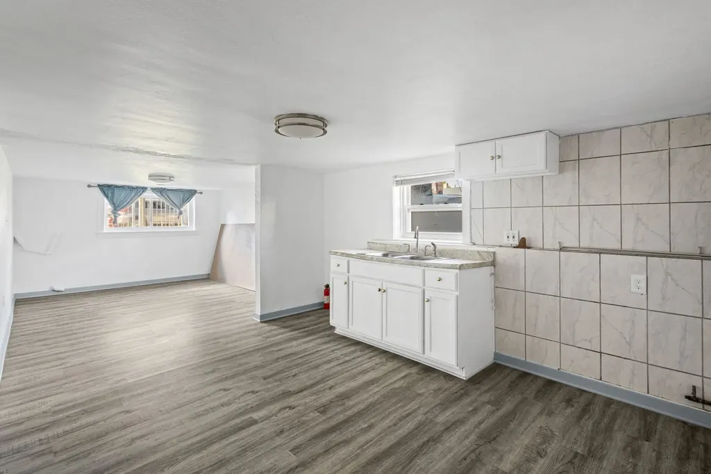 2101 West 51st Street Chicago IL 60609