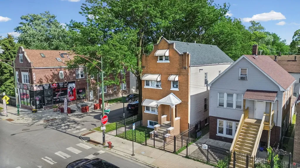 2101 West 51st Street Chicago IL 60609