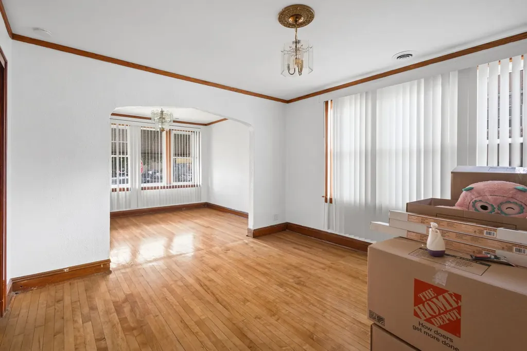 2101 West 51st Street Chicago IL 60609