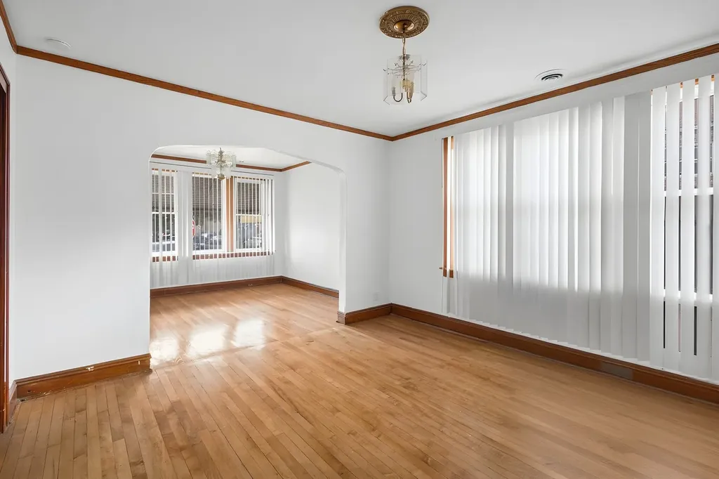 2101 West 51st Street Chicago IL 60609