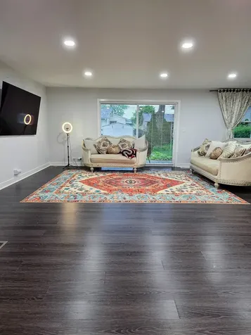 72 Braemar Drive Elk Grove Village IL 60007