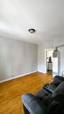 2620 South Sawyer Avenue Chicago IL 60623