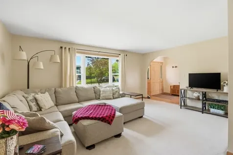 549 Willow Lane Beecher IL 60401