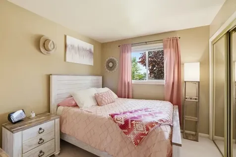 549 Willow Lane Beecher IL 60401