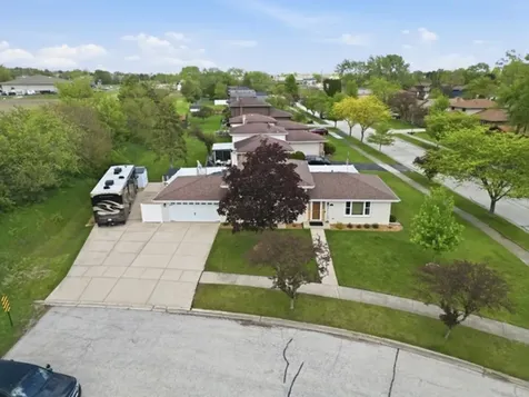549 Willow Lane Beecher IL 60401