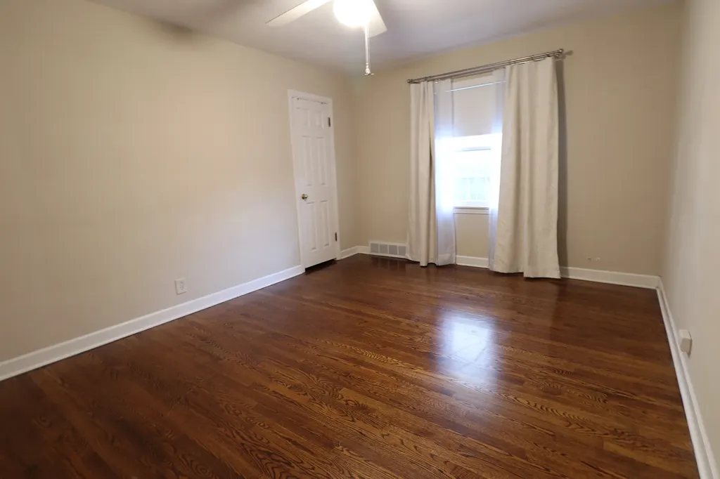 817 Rowe Avenue Park Ridge IL 60068