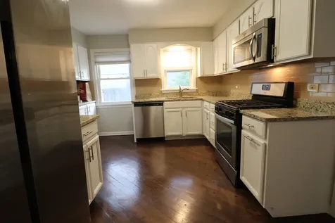 817 Rowe Avenue Park Ridge IL 60068