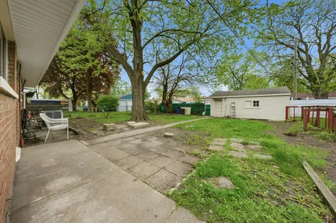 1354 Hirsch Avenue Calumet City IL 60409