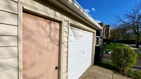 1633 East 93rd Street Chicago IL 60617