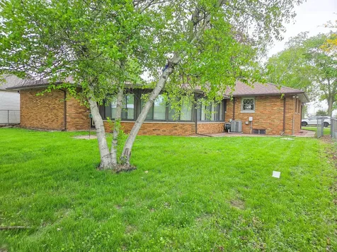 1718 Grace Street Streator IL 61364