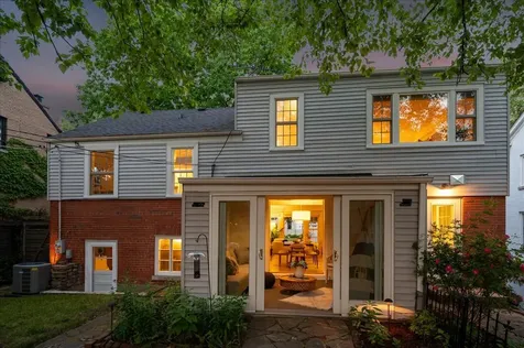 712 Juniper Road Glenview IL 60025