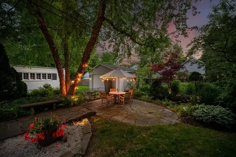712 Juniper Road Glenview IL 60025