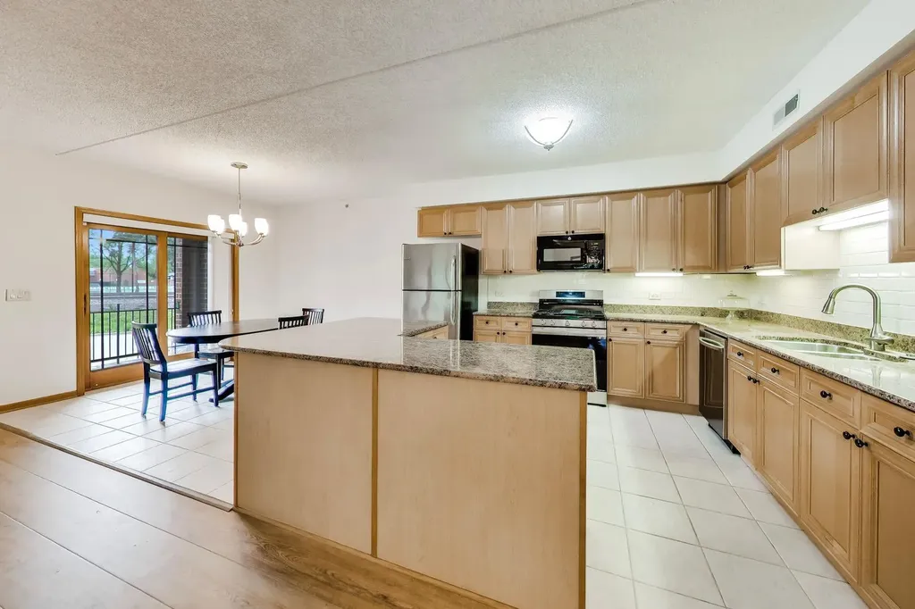 115 North Clifton Avenue Park Ridge IL 60068