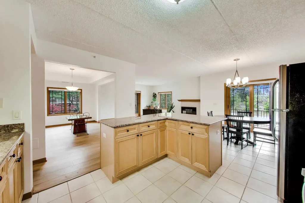 115 North Clifton Avenue Park Ridge IL 60068
