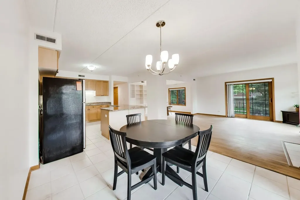 115 North Clifton Avenue Park Ridge IL 60068