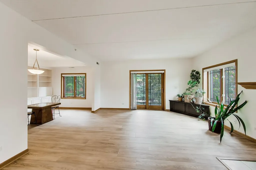 115 North Clifton Avenue Park Ridge IL 60068