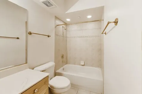 115 North Clifton Avenue Park Ridge IL 60068