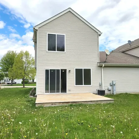 157 West Aldridge Lane Round Lake IL 60073