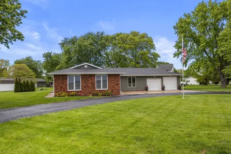 405 North First Street Fisher IL 61843