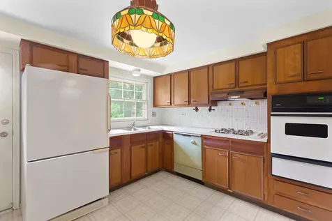 533 Bahama Lane Schaumburg IL 60193