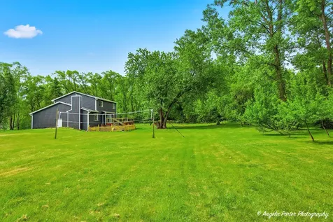 2711 Old Oak Drive Mchenry IL 60050