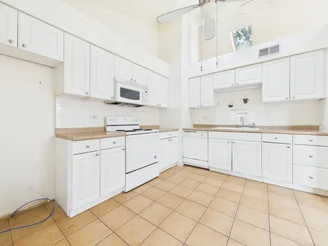 2308 Stratford Avenue Westchester IL 60154