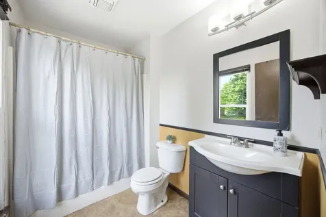 2096 Edinburgh Lane Aurora IL 60504