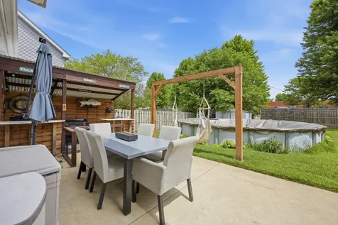 2096 Edinburgh Lane Aurora IL 60504