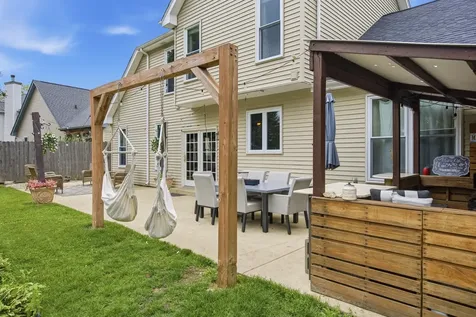 2096 Edinburgh Lane Aurora IL 60504