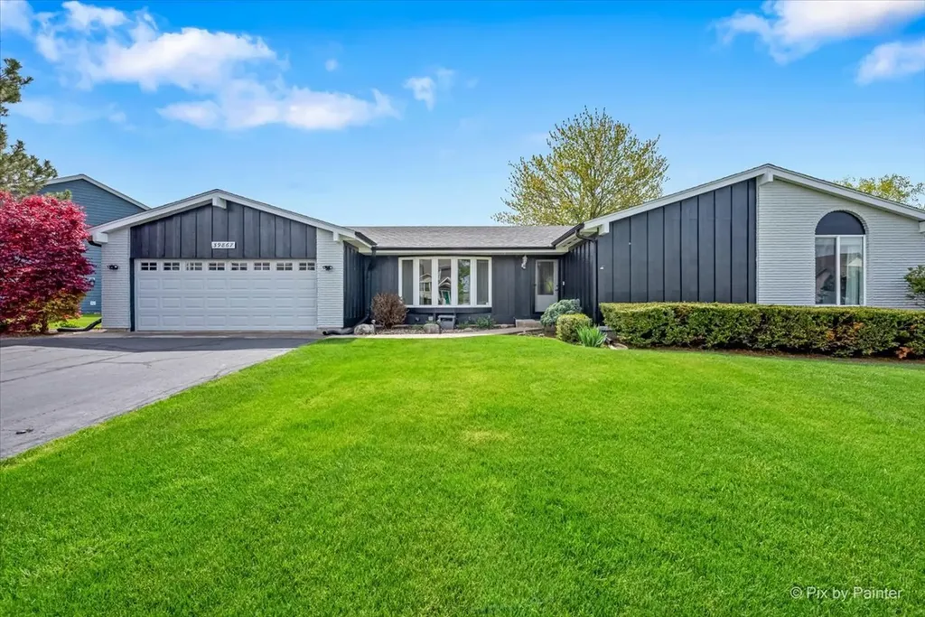 39867 North Harbor Ridge Drive Antioch IL 60002