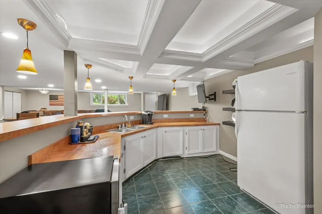 39867 North Harbor Ridge Drive Antioch IL 60002